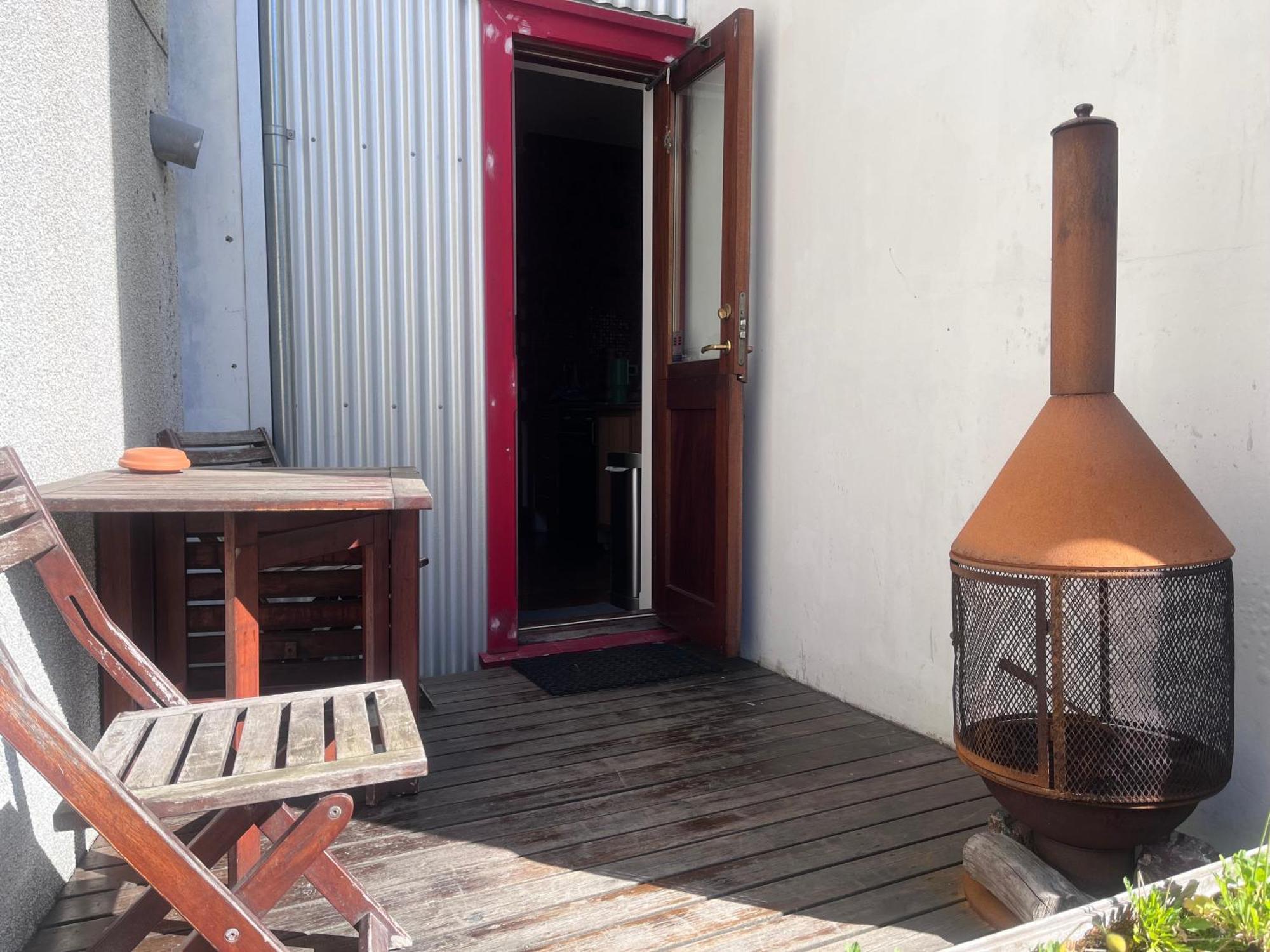 Town House Close To Center Reykjavik